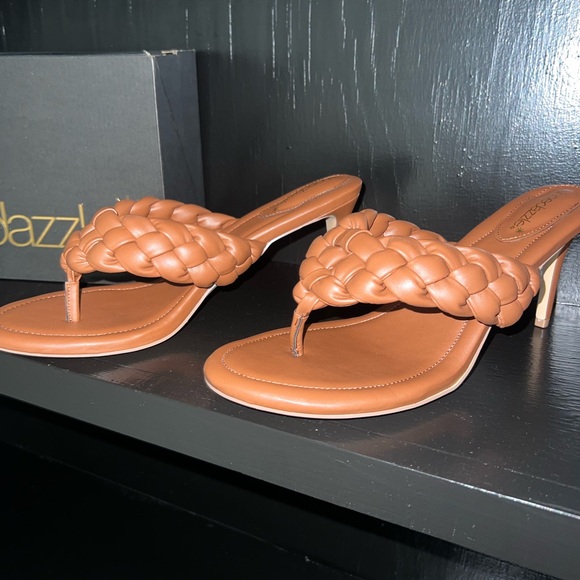 NWT Shoe Dazzle Brown Braided Heeled Sandals - Picture 6 of 7